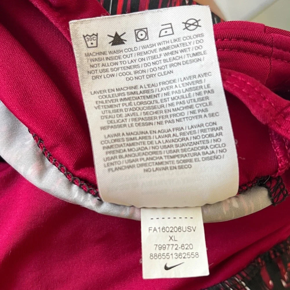 Nike Dri-FIT Womens XL Running Shorts Burgundy Red Abstract Print‎ 799772-620